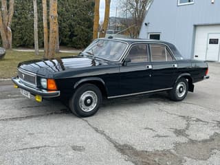 KGB's "Catch-Up" for Distinguished People: 1992 GAZ-31013 "Volga" for Sale Abroad