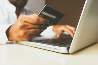 Rosfinmonitoring podría obtener acceso directo a los datos del sistema de pago "Mir" y del SBP