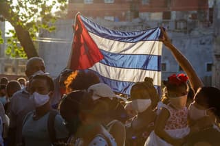Mir cards will now be issued in Cuba: local banks have started working with the Russian payment system