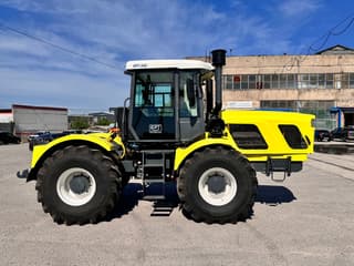 With improved noise insulation and a comfortable cabin: modernized KRT-240 agricultural tractor released at the plant in Belgorod