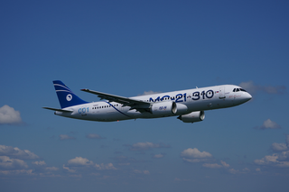MC-21 Spotted in the Sky Over Kazan: Aircraft Prepares to Overtake Boeing and Airbus