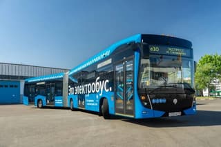 Back to the USSR: KamAZ-6292 articulated bus appeared on the streets of Moscow