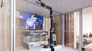 New robot barista appears in Moscow metro