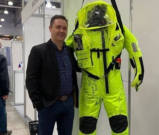 Reemplazará al chaleco salvavidas: el traje de supervivencia hidrotérmico "Borey" se mostró en la exposición HeliRussia