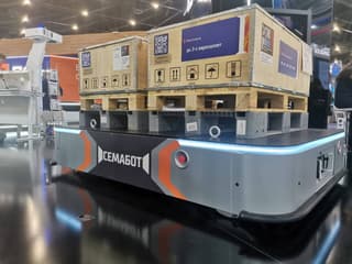 «Syomabot» Truck and «Snegir-2» Drone: Mobile Robot and New UAV to be Presented at Innoprom Exhibition