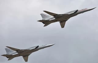 "Kinzhal" carriers Tu-22M3 bombers flew over the Baltic Sea together with Su-30cm and Su-27