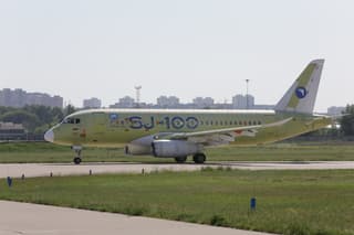 El diseñador jefe del SJ-100 explica cómo los sistemas y motores rusos del "Superjet" rindieron en un vuelo a través de todo el país
