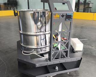 Con electrónica rusa: crean un robot aspirador en la NSTU