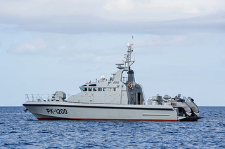 Russia Creates New PK-1200 Boat with Built-in "Hood" EW System