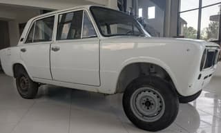 A penny for the pennies: a 1975 VAZ-2101 with only 7 kilometers on it is being sold in Latvia