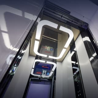 "Repite los contornos del interior del coche": La planta mecánica de Karacharovo y "Moskvich" lanzan un modelo único de ascensor