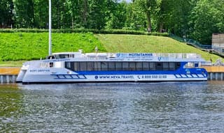 GTLK Accepted the Fort Obruchev Catamaran
