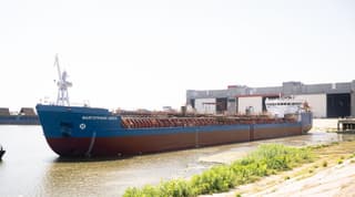 Chemical tanker "Volgotrans-2502" started sea trials in the Volgograd Reservoir