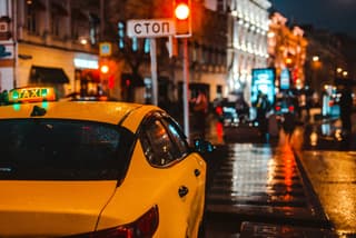 Los precios de los taxis en Rusia aumentan hasta un 70%: El Servicio Antimonopolio Federal (FAS) está investigando a los agregadores