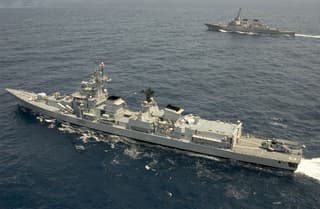 Russian specialists modernize shipborne SAM systems "Kashmir" for Project 15 Delhi-class destroyers of the Indian Navy
