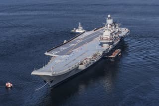 Se mencionan los argumentos para la conservación del portaaviones "Almirante Kuznetsov": la flota necesita un aeródromo en el agua
