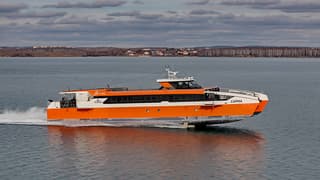 Скоростные катамараны «Сарма» и «Селенга» проекта HSC150B готовятся к выходу на линию на Байкале