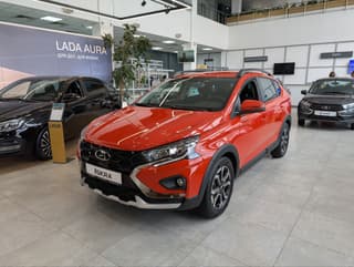Старт продаж Lada Iskra оказался формальным — машин у дилеров нет, часть версий недоступна