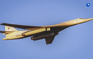 Russian Engineers Turn Tu-160M2 "White Swan" into a Flying Fortress