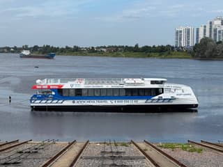 High-speed catamaran "Fort Shanets" launched in St. Petersburg