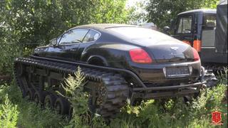 Bentley «Волга» на гусеничном ходу обнаружили полицейские Санкт-Петербурга во время рейда по автомастерским