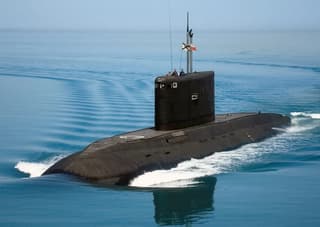 "Black Hole": The Secret Revealed: Why the "Varshavyanka" Submarines with "Calibers" Are the Quietest in the World