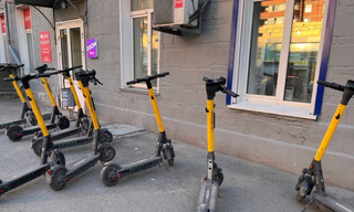 New device for quick replacement of electric scooter batteries created by Novosibirsk scientists from NSTU NETI