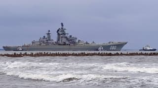 Con potencia de ataque modernizada: el crucero "Almirante Najímov" se hace a la mar