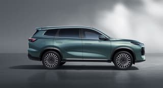 Первые российские автомобили Tenet T8 поставили на учёт в ГИБДД