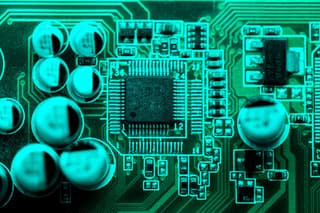 Rostec comienza la producción de un adhesivo especial para electrónica protegida