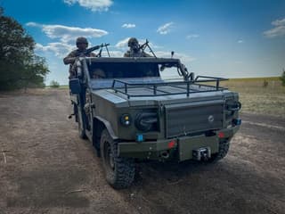 Rusia desarrolla un nuevo vehículo táctico todoterreno "Niva-Ulan" para militares