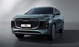 Con motor de 2 litros y tracción total: el fabricante anuncia los precios del crossover insignia Tenet T8