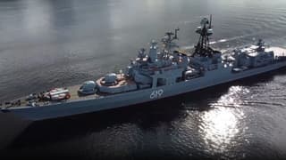 BPK "Severomorsk" lands marines on Franz Josef Land in the Arctic