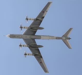 Aparecen imágenes del vuelo del misil estratégico X-101 para el Tu-160 y el Tu-95MS