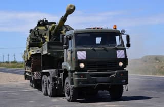 Утащит за собой Т-90М «Прорыв»: танковозы КамАЗ-65221 получили новейшую систему РЭБ