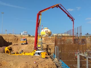 Расширяют атомное сотрудничество: cерийное строительство АЭС обсудили Индия и Росатом