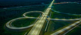 El límite de velocidad en las autopistas M-11 "Neva" y M-4 "Don" se reducirá para automóviles y camiones de hasta 3,5 toneladas