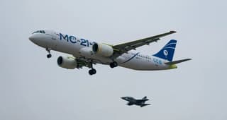 Rostec explicó oficialmente por qué el vuelo del segundo MS-21 fue acompañado por un avión de combate