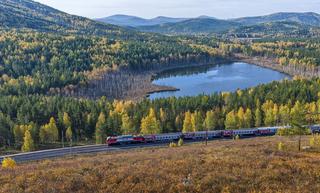 Quieren "extender" una vía férrea desde Rusia hasta Vietnam