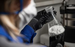 En la Planta Mecánica de Chépetsk se ha comenzado a producir un catalizador para mejorar la calidad del combustible para motores