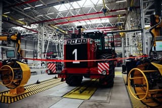 Ростсельмаш запускает современный комплекс окраски на новом тракторном заводе