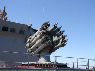 Российские военные адаптировали морской бомбомёт РБУ-6000 для наземного применения