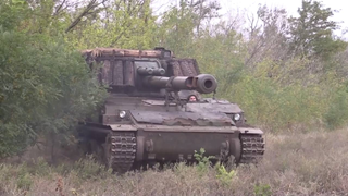 Из-под топора: российские военные оснастили 152-мм самоходную гаубицу «Акация» динамической защитой «Буратино»