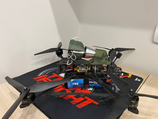 Lanzaredes para neutralizar drones demostró la NPO "Poliot"