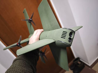 Ingenio en el frente: combatientes ensamblan cámara termográfica a partir de drones y derriban siete UAV