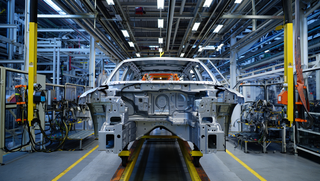 Перезапустят завод General Motors: выпуск машин наладят в Санкт-Петербурге в начале 2026 года