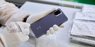 A Billion Rubles for Smartphones with Russian Software: Company " রাইটবোর" Produced Over 20,000 Gadgets in a Year