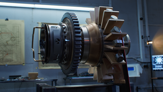 Fantasía hecha realidad: un motor gravitacional con rotor inventado en Rusia