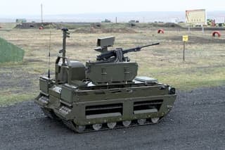 Robot de carga pesada: El NRTK "Kúrier" ha aprendido a transportar casi media tonelada de carga en el frente
