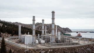 Строительство НПЗ за 100 миллиардов на Сахалине обосновали поставками топлива в Китай